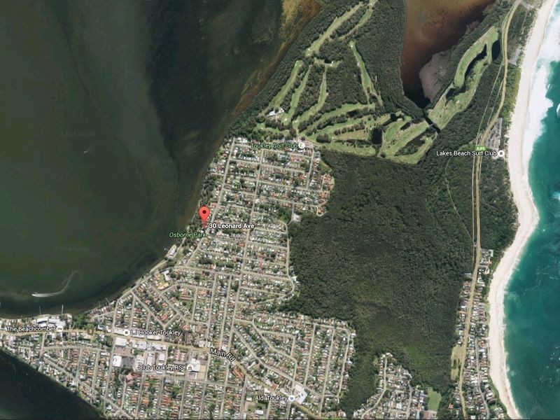 30 Leonard Avenue, Toukley NSW 2263