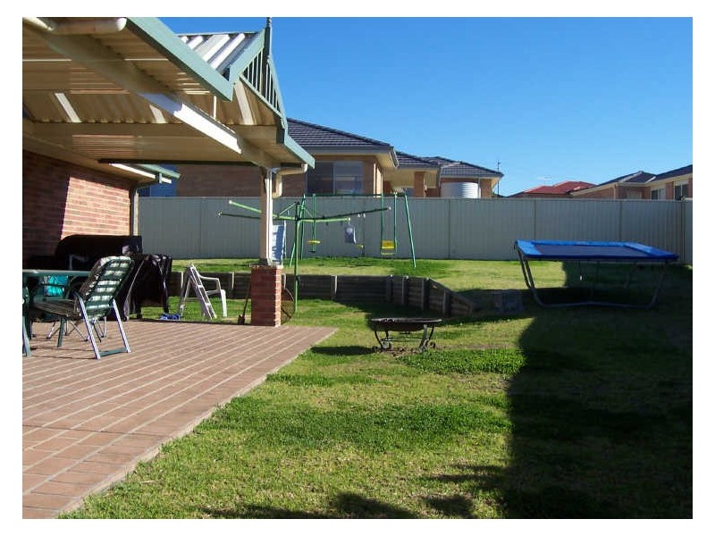 13 Begonia Place, Woongarrah NSW 2259