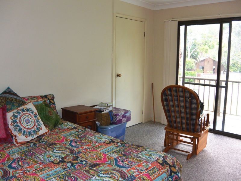 8/2 Cadonia Road, Tuggerawong NSW 2259
