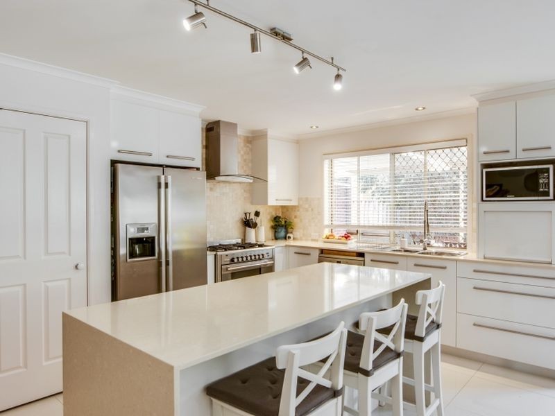 27 Matthew Circuit, Mardi NSW 2259