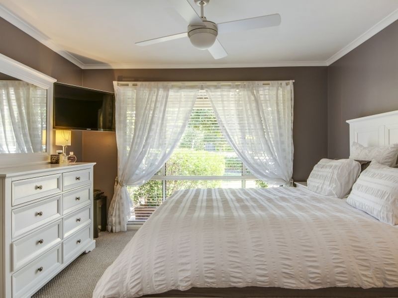 27 Matthew Circuit, Mardi NSW 2259