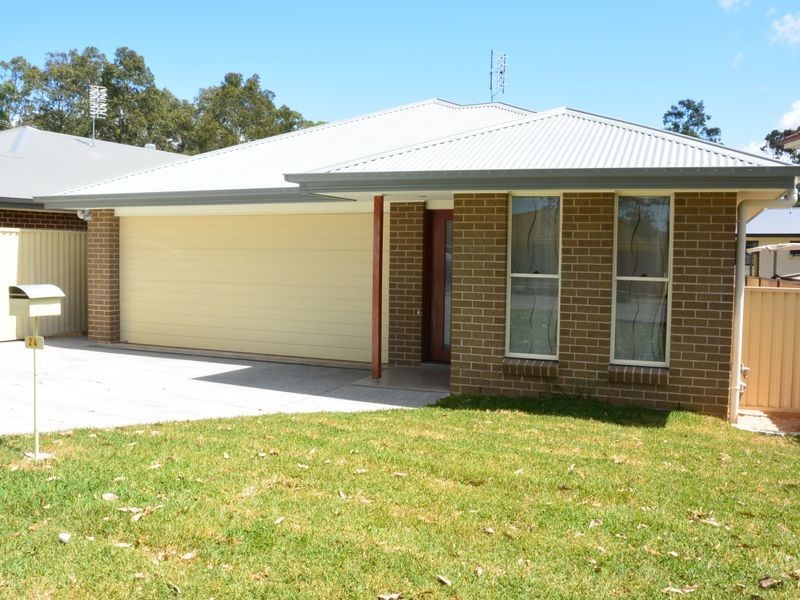 24A Forster Avenue, Watanobbi NSW 2259