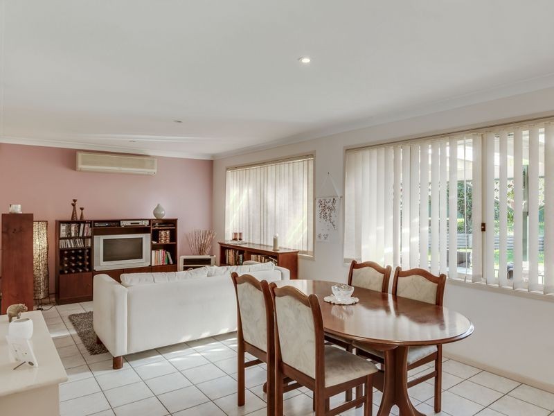 40 Charmian Crescent, Watanobbi NSW 2259