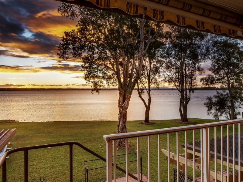 82 Leonard Avenue, Toukley NSW 2263