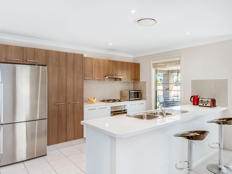 7 Viewfield Crescent, Woongarrah NSW 2259