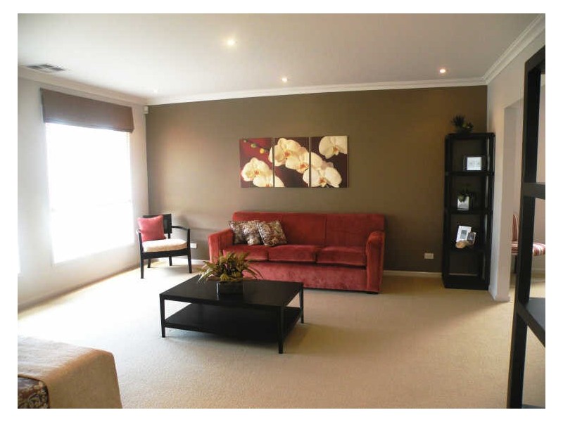 8 Stan Johnson Drive, Hamlyn Terrace NSW 2259