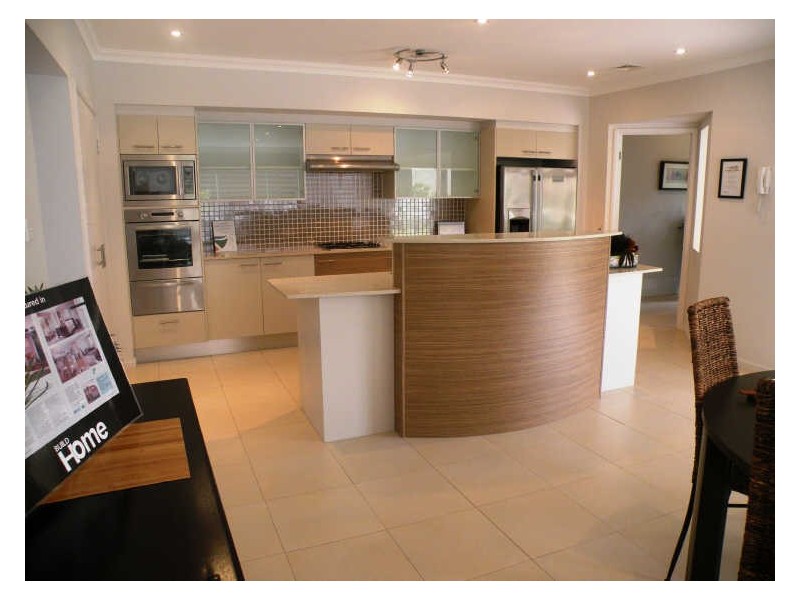 8 Stan Johnson Drive, Hamlyn Terrace NSW 2259