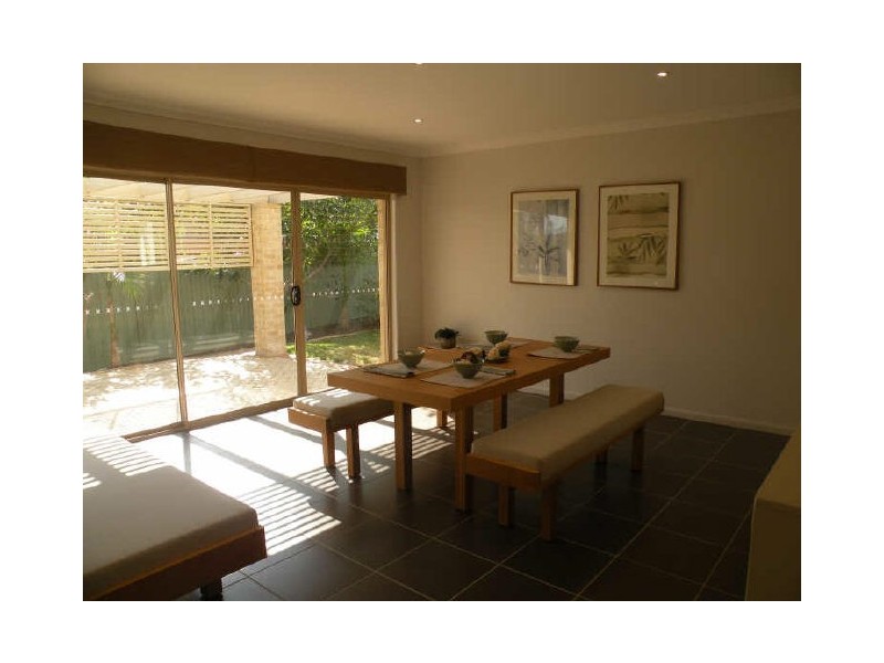 8 Stan Johnson Drive, Hamlyn Terrace NSW 2259