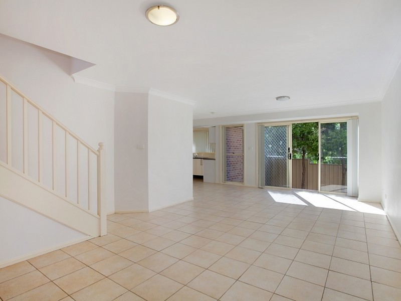 6/14a Woodward Avenue, Wyong NSW 2259