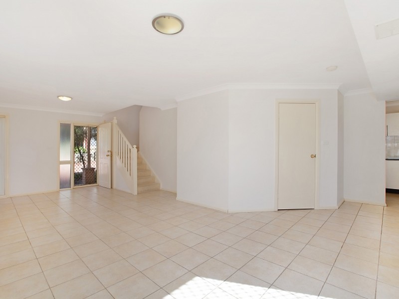 6/14a Woodward Avenue, Wyong NSW 2259