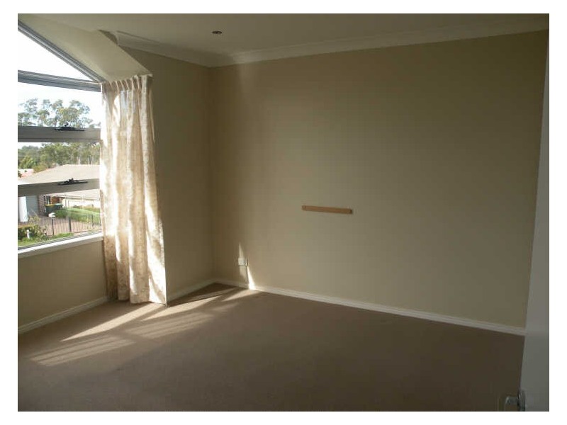 33 Stan Johnson Drive, Hamlyn Terrace NSW 2259