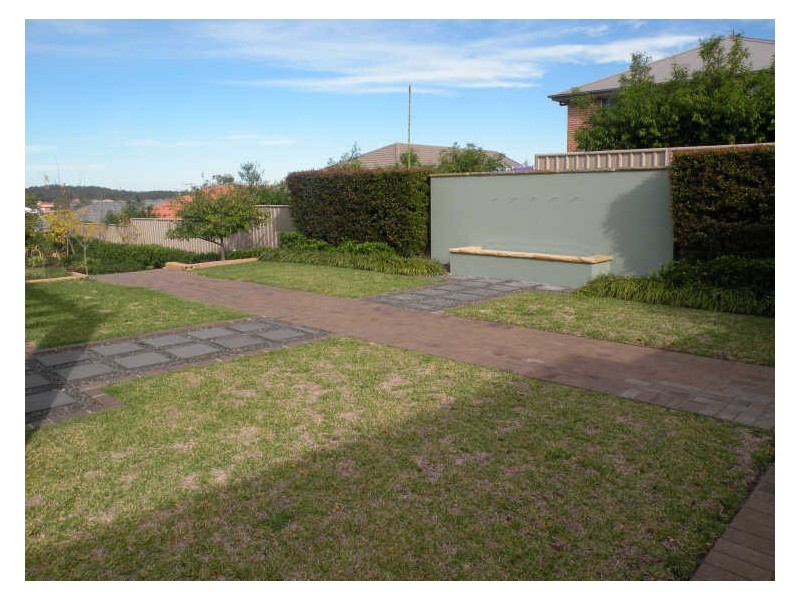 33 Stan Johnson Drive, Hamlyn Terrace NSW 2259