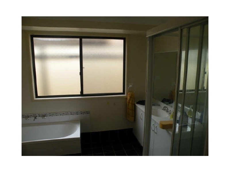 88 Brittania Dr, Watanobbi NSW 2259