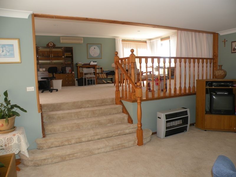 5 Page Close, Wyong NSW 2259