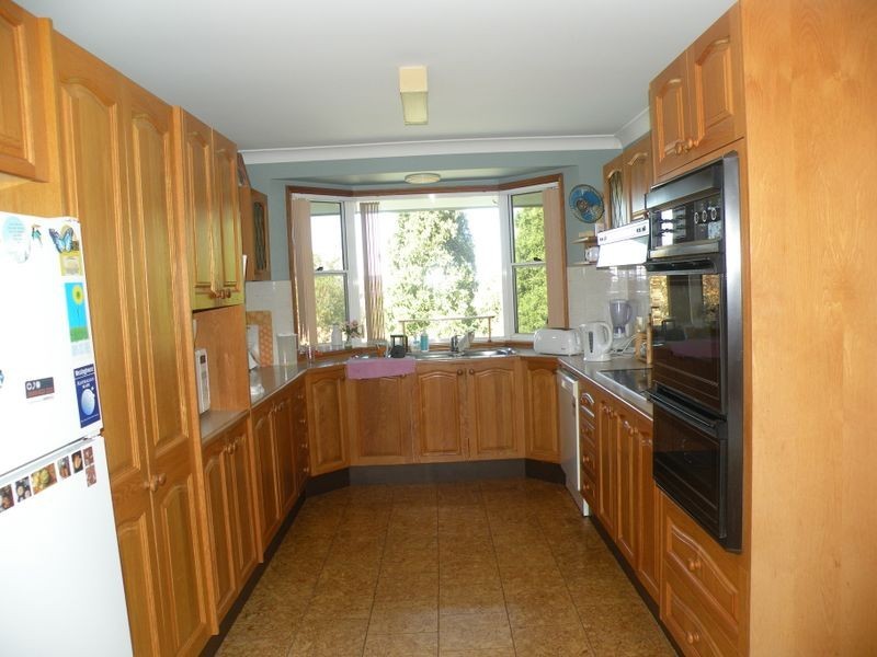 5 Page Close, Wyong NSW 2259