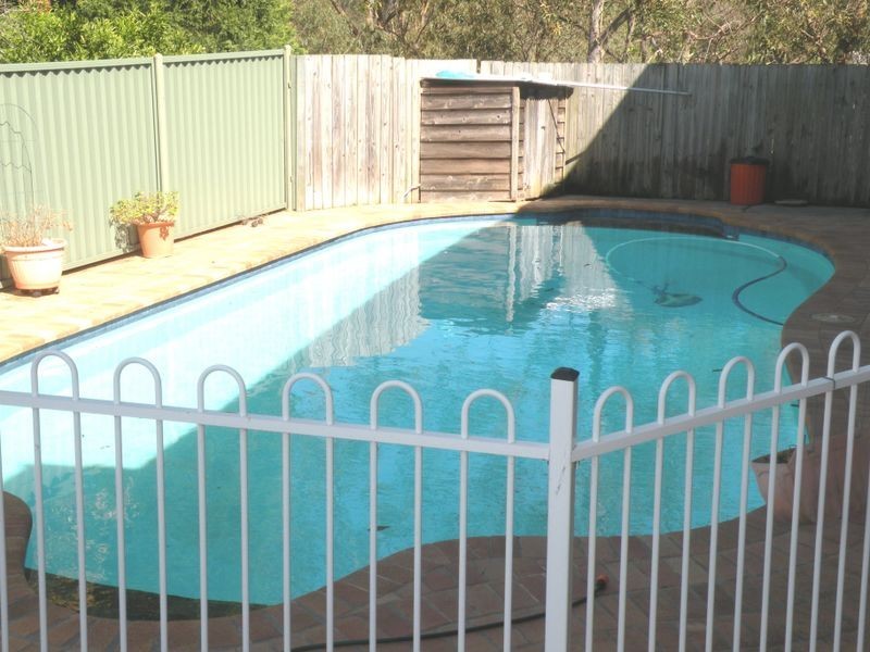 5 Page Close, Wyong NSW 2259