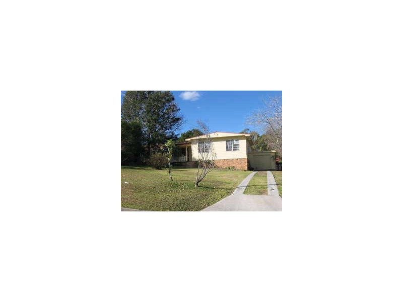 12 Porter St, Wyong NSW 2259