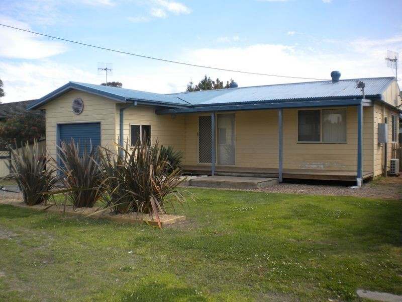 38 Wall Rd, Gorokan NSW 2263