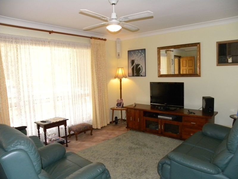 31 Somers Drive, Wyong NSW 2259