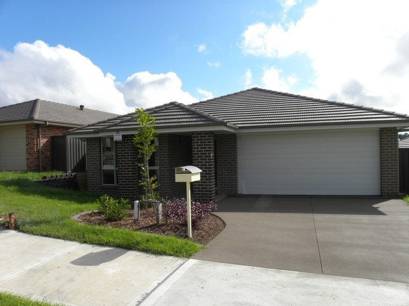 38 Melbourne Road, Wadalba NSW 2259