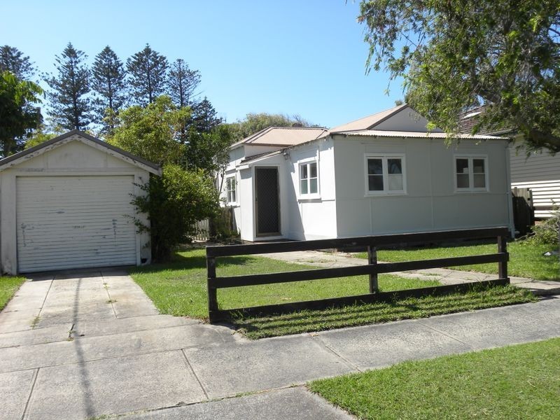 14A Manning Road, The Entrance NSW 2261