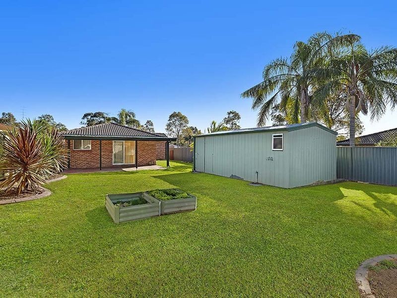 4 Everitt Place, Watanobbi NSW 2259