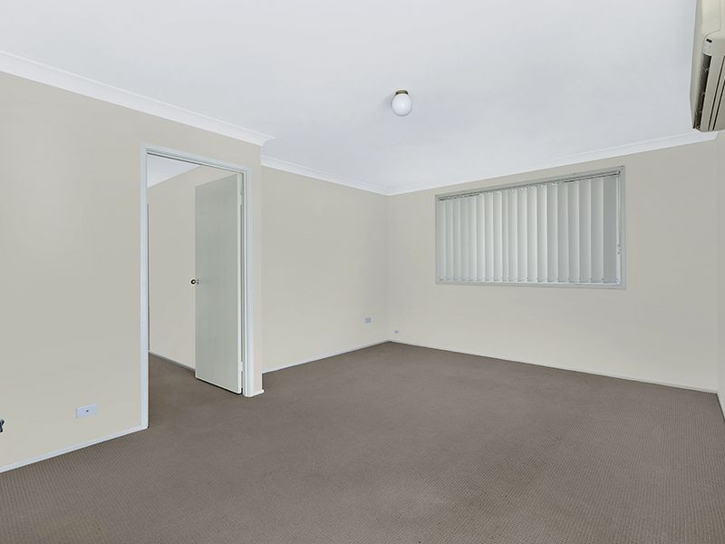 4 Everitt Place, Watanobbi NSW 2259