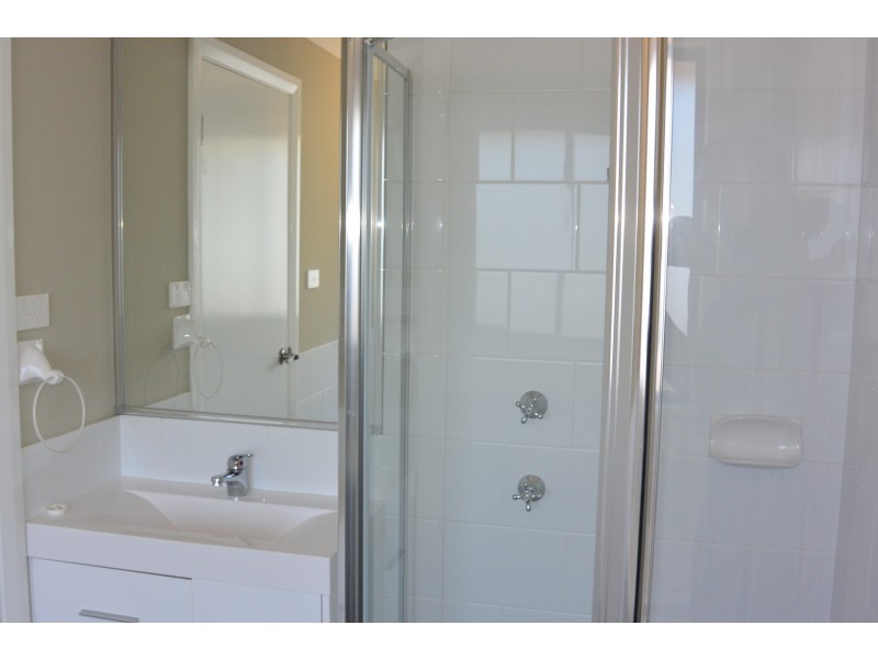 2/6 Kiah Way, Watanobbi NSW 2259