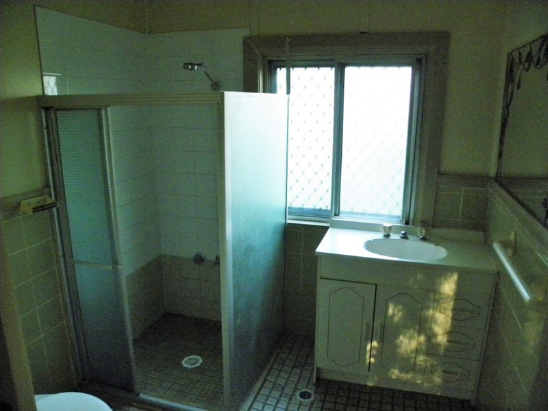 2 Panonia Road, Wyong NSW 2259