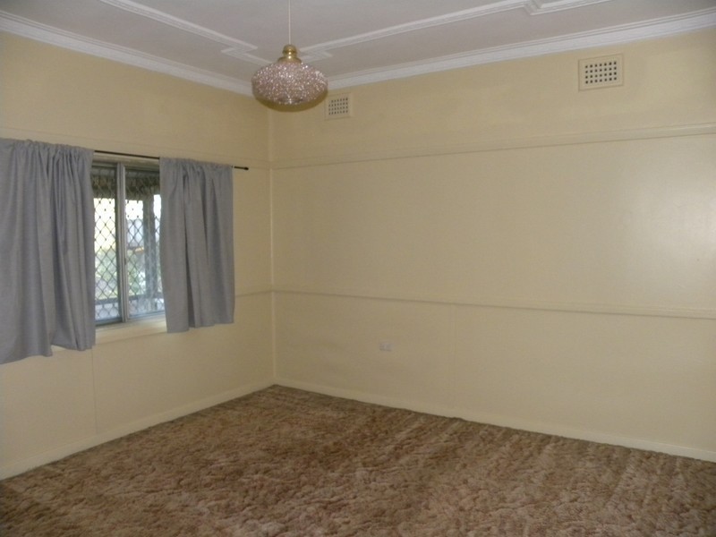 2 Panonia Road, Wyong NSW 2259