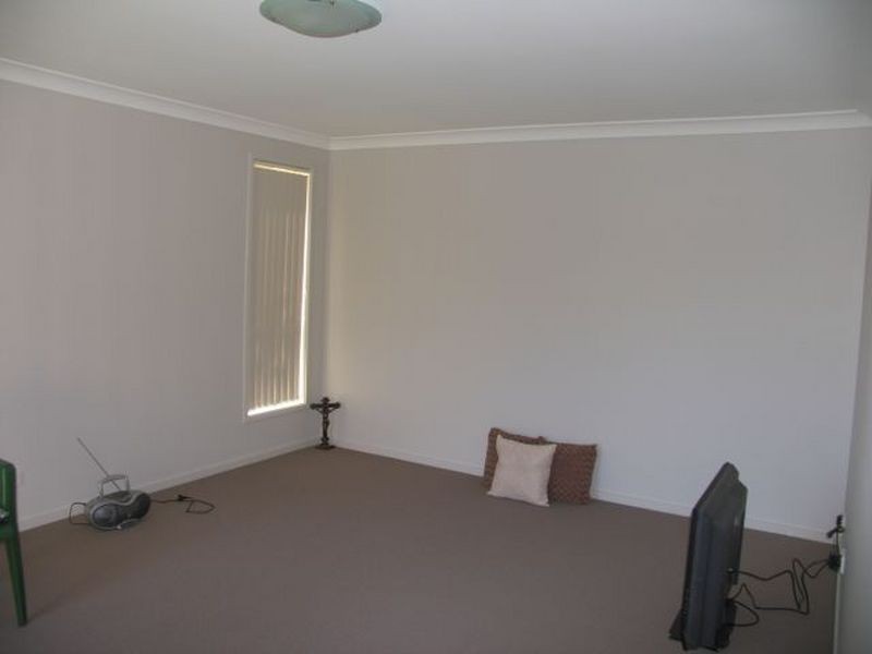 4 Alderham Road, Warnervale NSW 2259