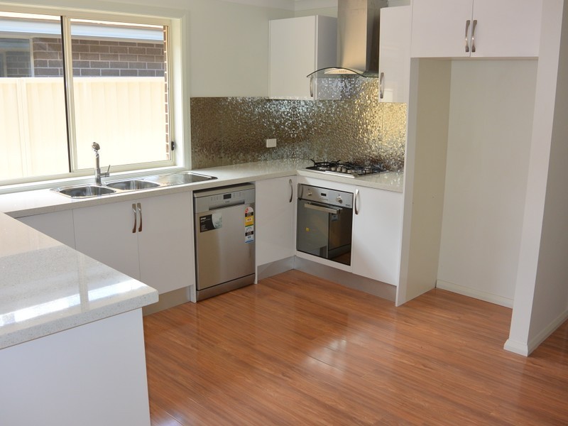 24 Forster Avenue, Watanobbi NSW 2259