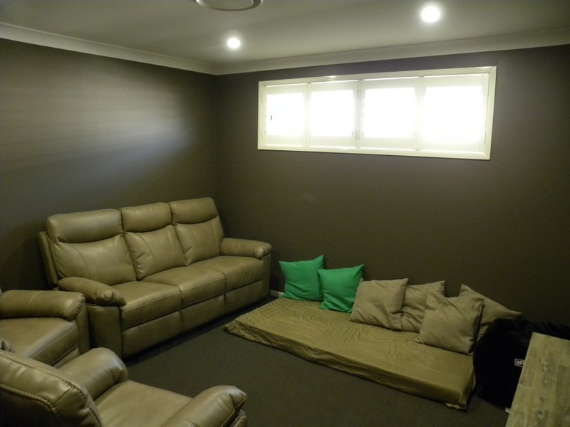 21 Parry Parade, Wyong NSW 2259