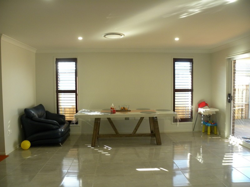 21 Parry Parade, Wyong NSW 2259