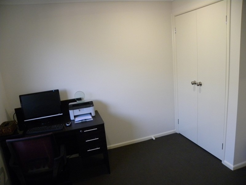 21 Parry Parade, Wyong NSW 2259