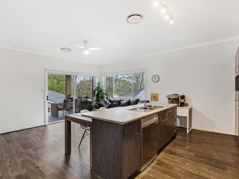 18 Ninian Close, Watanobbi NSW 2259