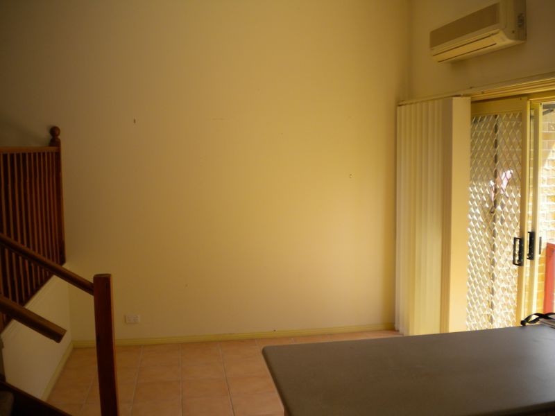 6 Madison Place, Berkeley Vale NSW 2261