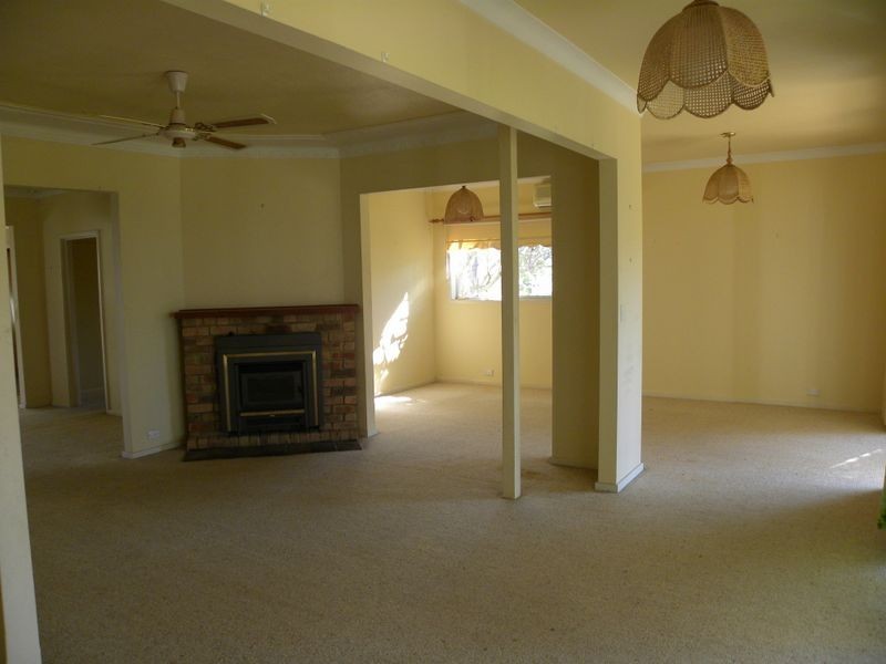 13 Marine Parade, Rocky Point NSW 2259