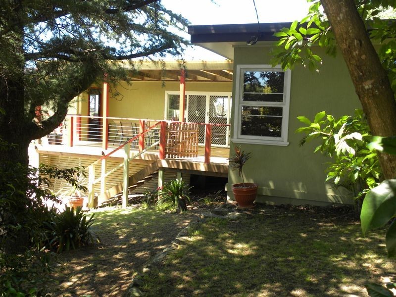 17 Crystal Crescent, Wyong NSW 2259