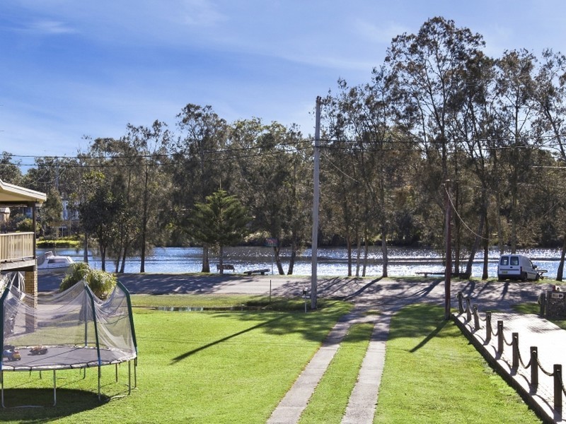 61 South Tacoma Road, Tacoma South NSW 2259