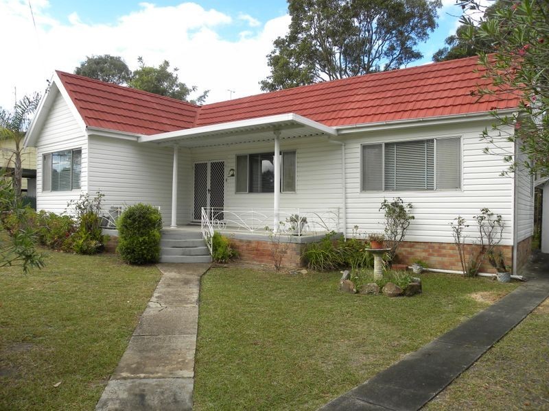 2 Murrawal Road, Wyongah NSW 2259