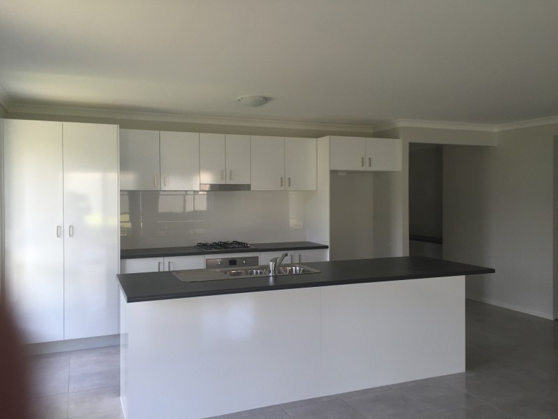 10 Mick Street, Wadalba NSW 2259