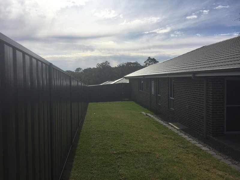 10 Mick Street, Wadalba NSW 2259