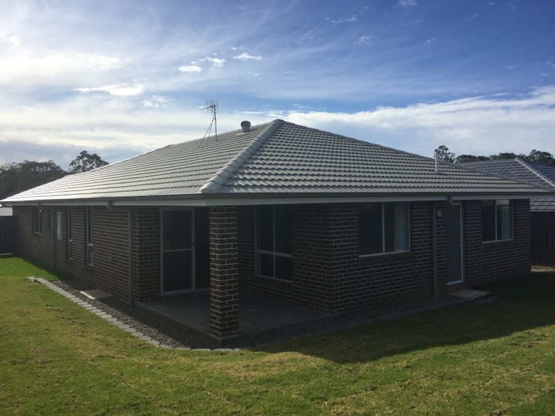 10 Mick Street, Wadalba NSW 2259