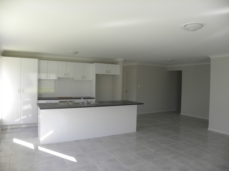 30 Rein Drive, Wadalba NSW 2259