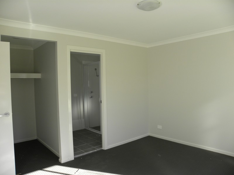 30 Rein Drive, Wadalba NSW 2259