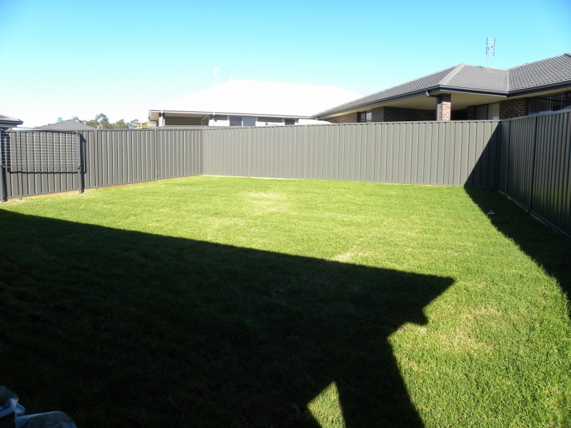 30 Rein Drive, Wadalba NSW 2259