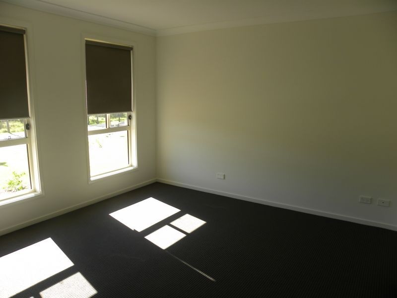 89 Settlement Drive, Wadalba NSW 2259