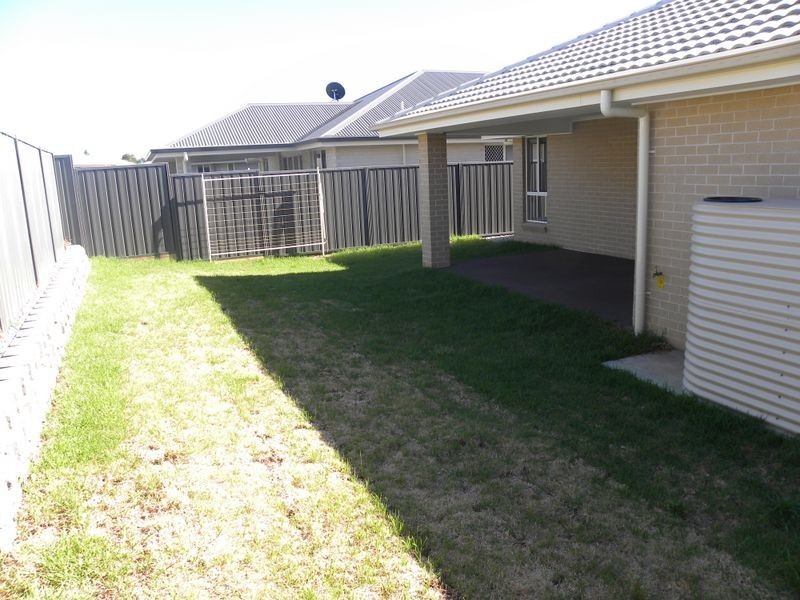 89 Settlement Drive, Wadalba NSW 2259