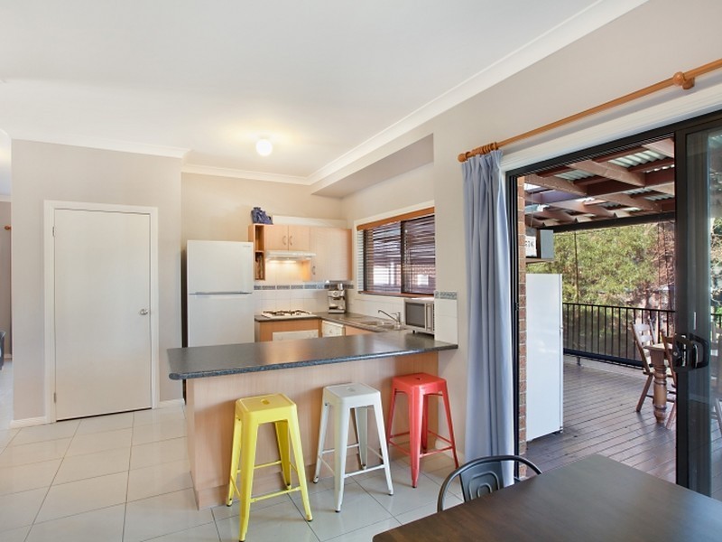 19 Ninian Close, Watanobbi NSW 2259